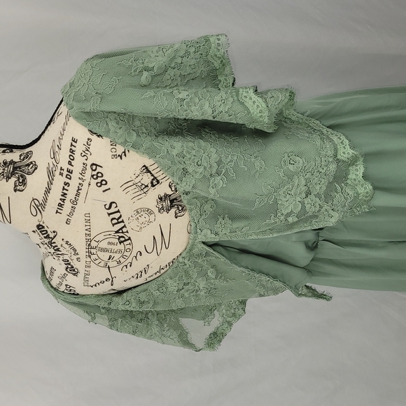 {Baltic Born} Dress off shoulder sage lace - Picture 6 of 8